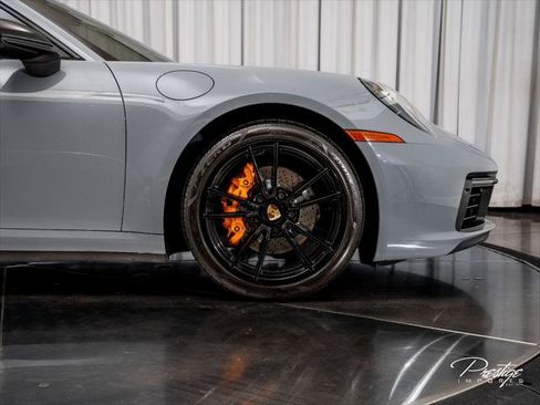 Used 2021 Porsche 911 Carrera RWD image 15