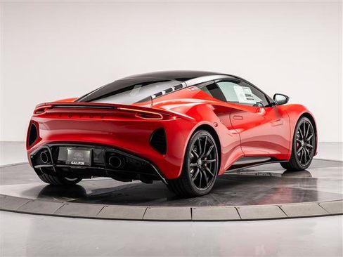 New 2025 Lotus Emira image 5