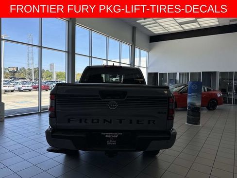 New 2026 Nissan Frontier SV w/ Tow Package image 5