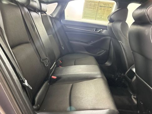 Used 2020 Honda Accord Sport image 24