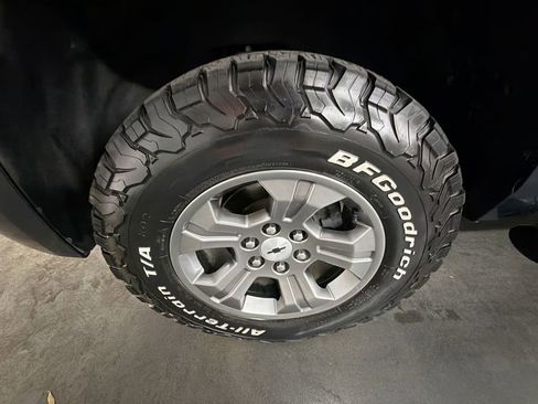 Used 2019 Chevrolet Tahoe LT w/ Off-Road Package image 31