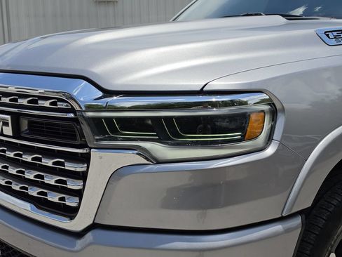 Used 2025 RAM 1500 Limited w/ Trailer Tow Group AWD/4WD image 7
