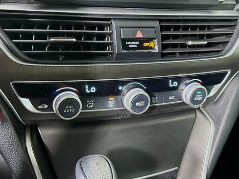 Used 2019 Honda Accord LX image 23