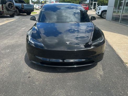 Used 2024 Tesla Model 3 Long Range RWD image 7