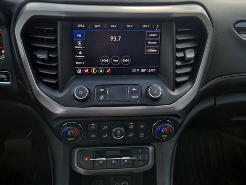 Used 2021 GMC Acadia AT4 w/ GMC Pro Grade Package AWD/4WD image 18