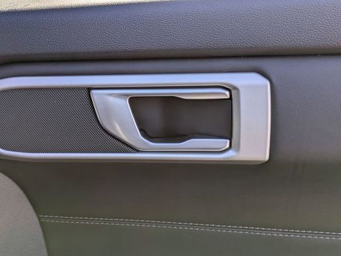 Used 2023 Ford Explorer XLT w/ Equipment Group 202A image 33