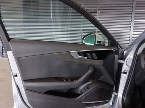 Used 2023 Audi A4 2.0T Premium Plus w/ Premium Plus Package image 29