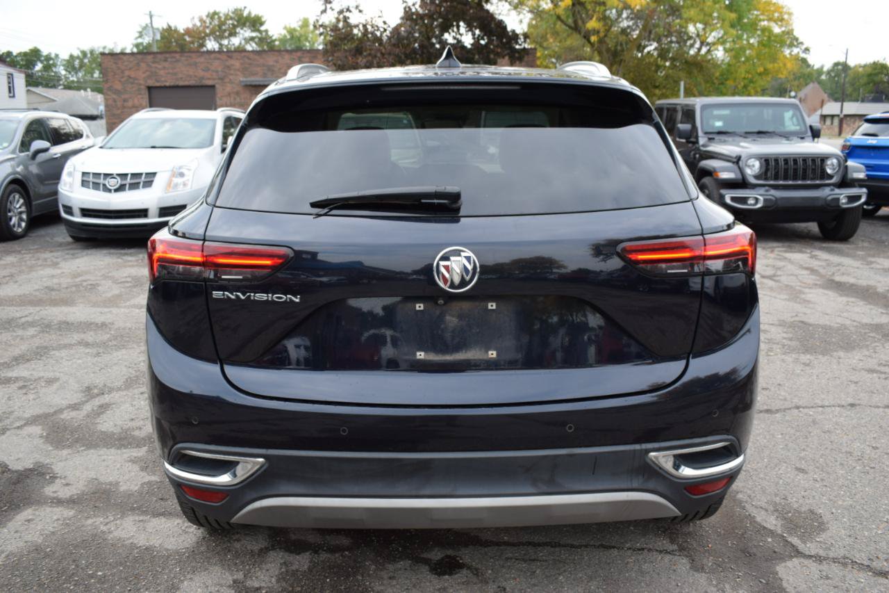 Used 2021 Buick Envision Essence w/ Technology Package I FWD image 9