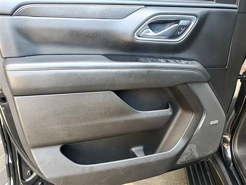 Used 2021 GMC Yukon AT4 w/ AT4 Premium Plus Package AWD/4WD image 3