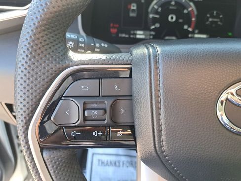 Used 2024 Toyota Tundra Limited image 18
