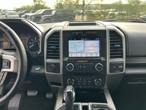 Used 2019 Ford F150 Lariat image 21