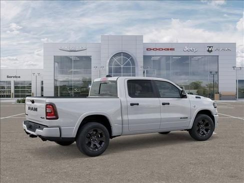 New 2026 RAM 1500 4x4 Crew Cab image 4