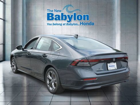 Used 2023 Honda Accord EX image 3