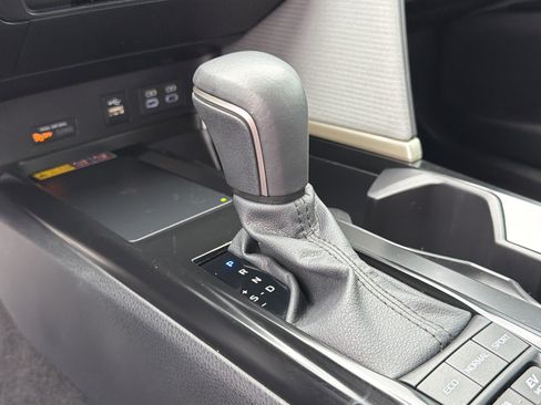 Used 2026 Toyota Camry SE w/ Multimedia Upgrade Package FWD image 31