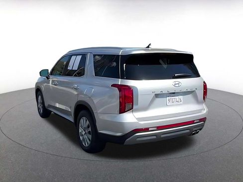 Used 2025 Hyundai Palisade SEL FWD image 11