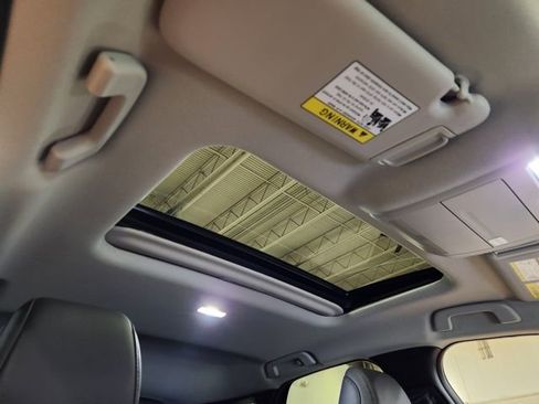 Used 2025 MAZDA CX-30 2.5 Turbo w/ Premium Plus Pkg image 32