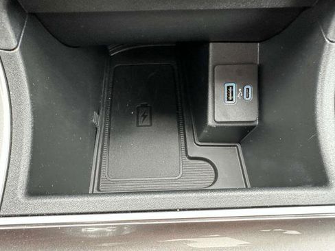 Used 2024 Ford Edge SEL w/ Convenience Package image 27