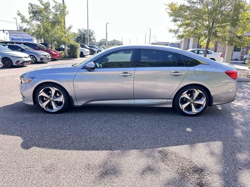Used 2019 Honda Accord Touring image 3