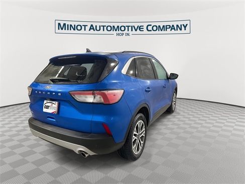 Used 2021 Ford Escape SEL w/ Technology Package image 8