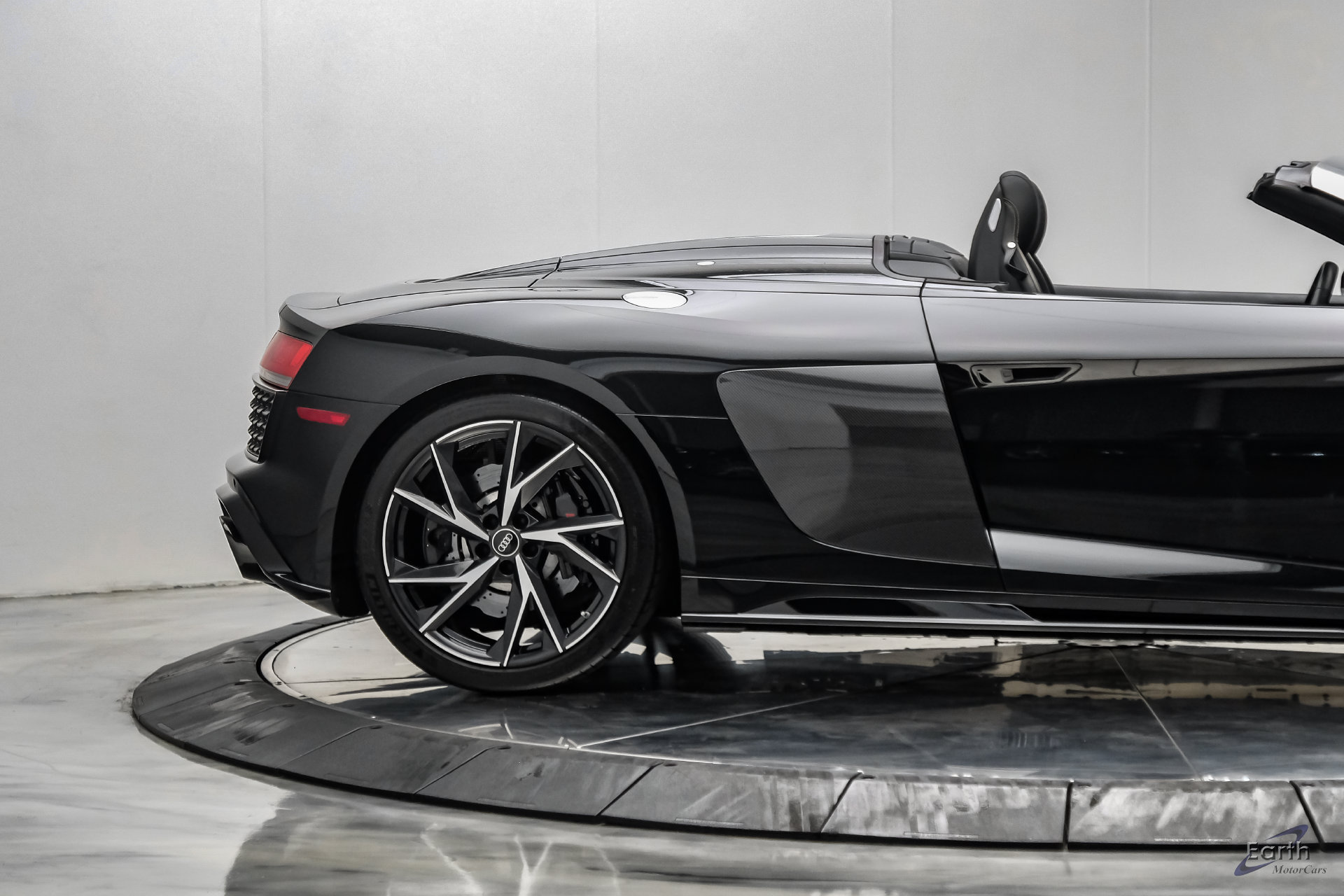 Used 2023 Audi R8 V10 performance RWD image 28