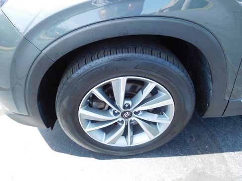 Used 2019 Hyundai Santa Fe Limited AWD/4WD image 9