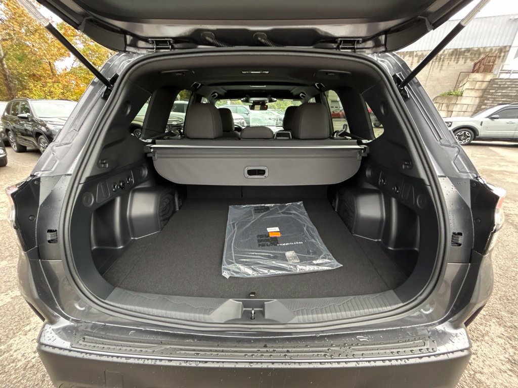New 2026 Subaru Forester Premium AWD/4WD image 31