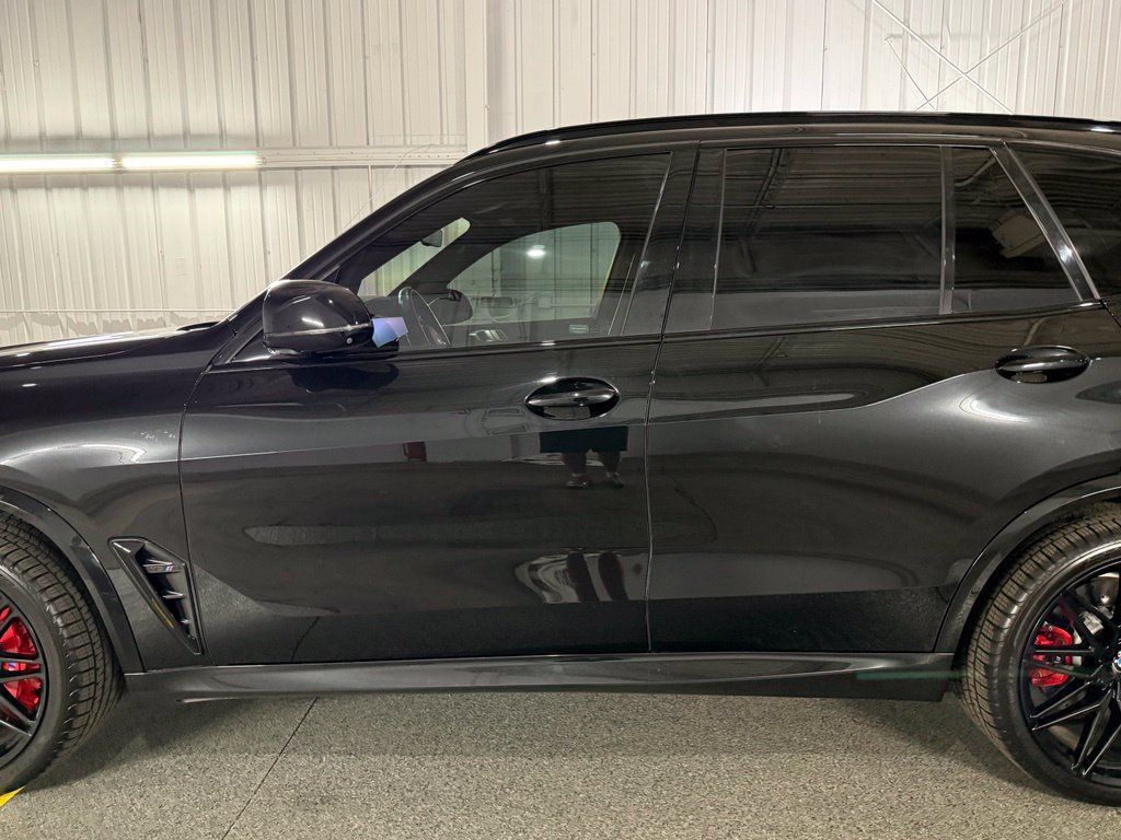 Used 2021 BMW X5 M w/ Competition Package AWD/4WD image 13