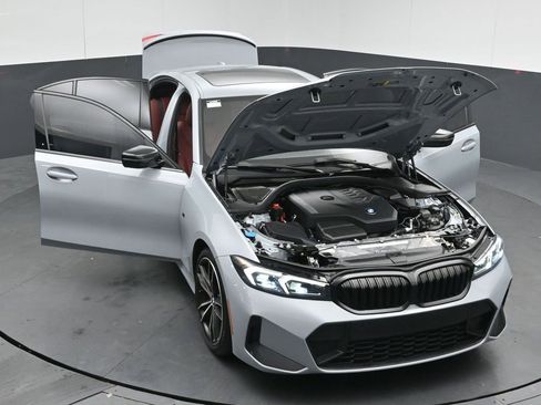 Used 2023 BMW 330i xDrive Sedan w/ M Sport Package image 53