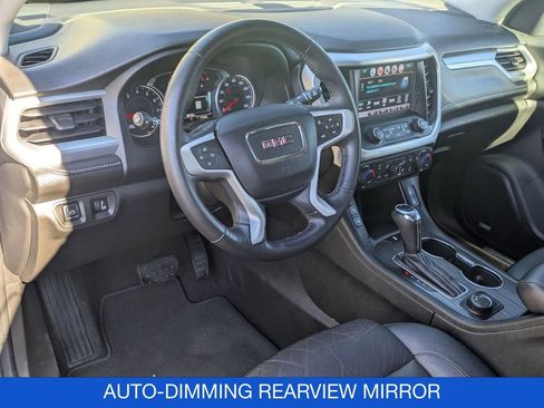Used 2017 GMC Acadia SLT image 17
