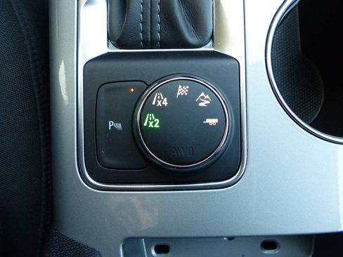 Used 2019 Chevrolet Blazer LT AWD/4WD image 51