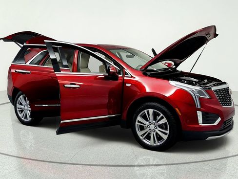 Used 2024 Cadillac XT5 Premium Luxury w/ Technology Package FWD image 14