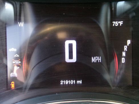 Used 2018 Dodge Durango GT image 16