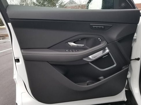 Used 2024 Jaguar E-PACE R-Dynamic SE image 21