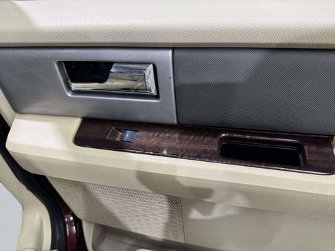 Used 2012 Ford Expedition XLT RWD image 33