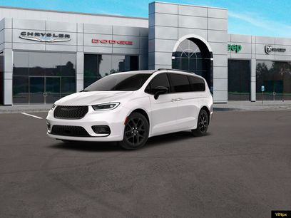 New 2026 Chrysler Pacifica Limited