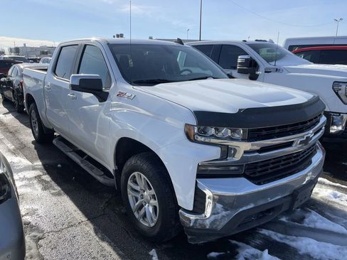 Used 2020 Chevrolet Silverado 1500 LT w/ All-Star Edition image 14