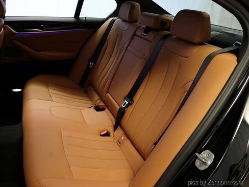 Certified 2023 BMW 530i xDrive w/ Premium Package image 12