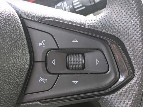 Used 2021 Chevrolet TrailBlazer LT AWD/4WD image 25