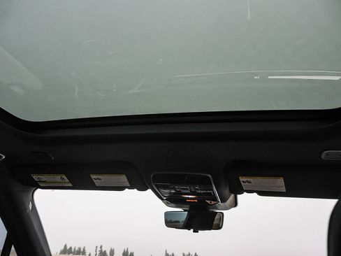 Certified 2024 Land Rover Range Rover Sport SE image 21