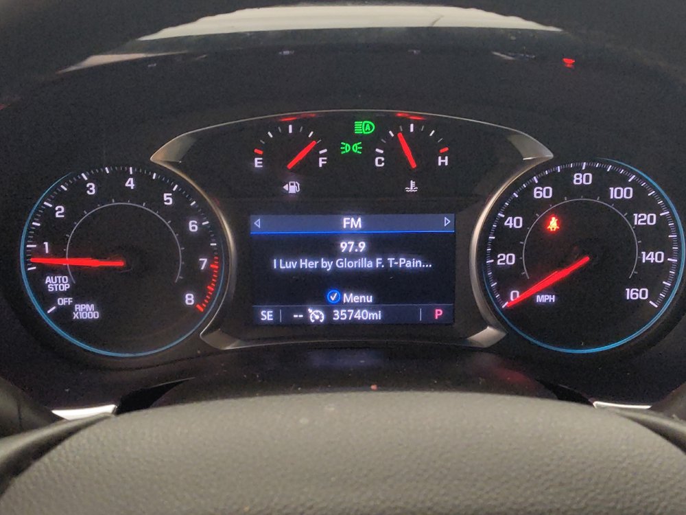 Used 2023 Chevrolet Traverse LT FWD image 23