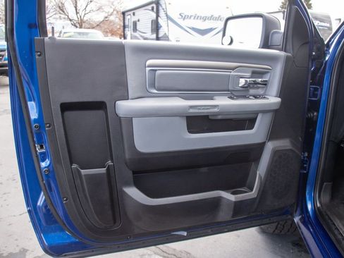 Used 2017 RAM 1500 Big Horn RWD image 9