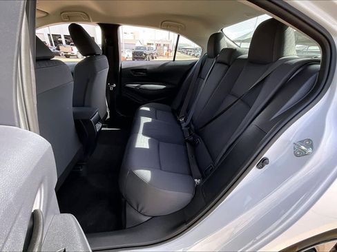 Used 2026 Toyota Corolla LE FWD image 19