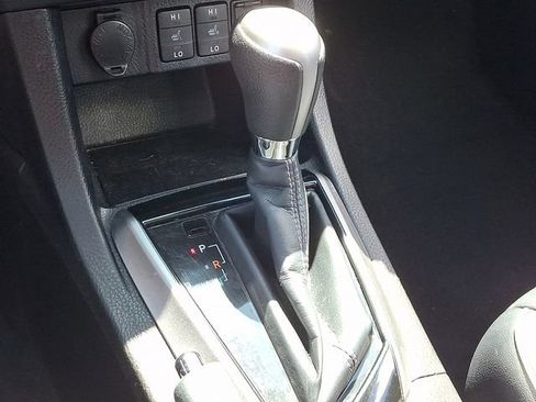 Used 2014 Toyota Corolla LE Premium w/ Driver Convenience Package FWD image 10