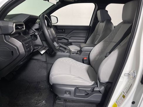 New 2026 Toyota Tacoma SR5 AWD/4WD image 12