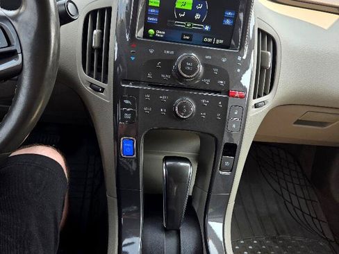 Used 2015 Chevrolet Volt image 21
