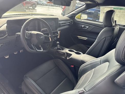 New 2025 Ford Mustang GT Premium w/ GT Performance Package image 19