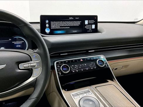 Used 2022 Genesis GV80 3.5T AWD/4WD image 7