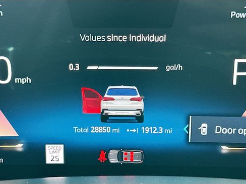 Certified 2024 BMW X5 sDrive40i image 12