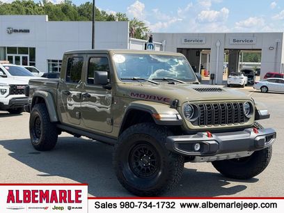 Used 2025 Jeep Gladiator Mojave w/ Convenience Group