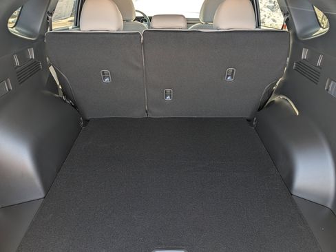 New 2026 Hyundai Tucson Limited image 25